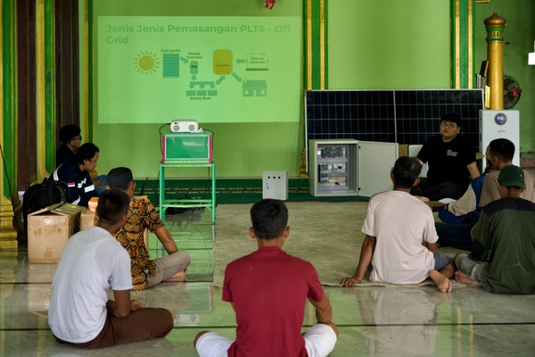 Implementasi Program Wakaf Solar Panel Untuk Masjid