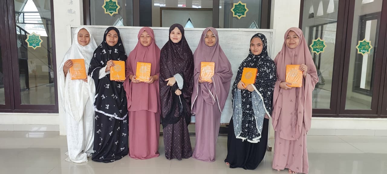 Implementasi Al Qur'an di Ponpes Al Marshush